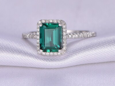 Bague de fiançailles diamant émeraude naturelle achats taille émeraude 1,75 ct or blanc 14 carats taille 6
