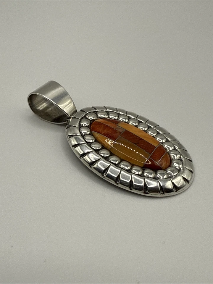 Colgante de piedras preciosas de plata esterlina Carolyn Pollack ostra espinosa incrustación ovalada Foto 2 de 4