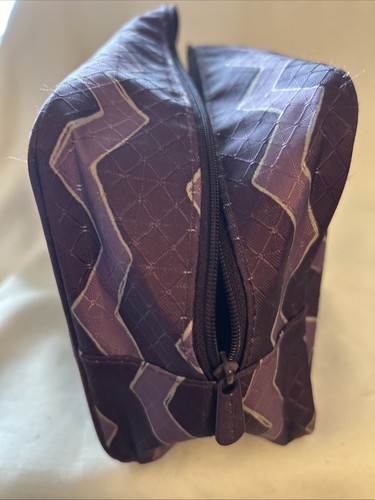 Thirty One purple chevron Metro Utility Shoe Carry On Handle On Side 2 Zippers - Picture 6 of 11