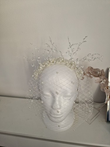 Pearl Bridal headpiece - Picture 3 of 6