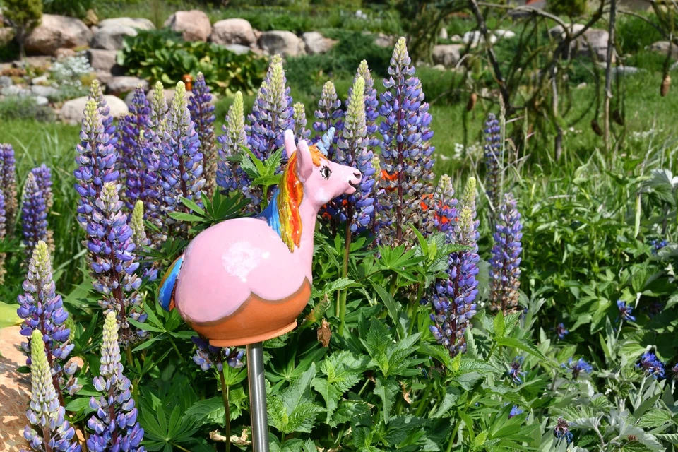 Bola de Jardín Cerámica Decoración Estatua Unicornio Rosa H20cm Midene Hecha a Mano Foto 2 de 4