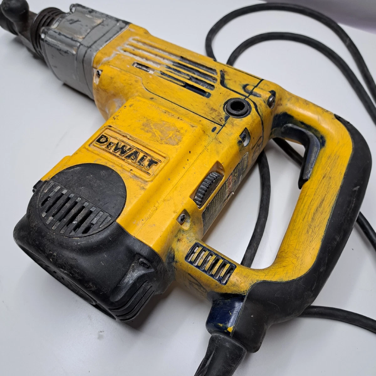Dewalt d25550 rotary hammer drill deals