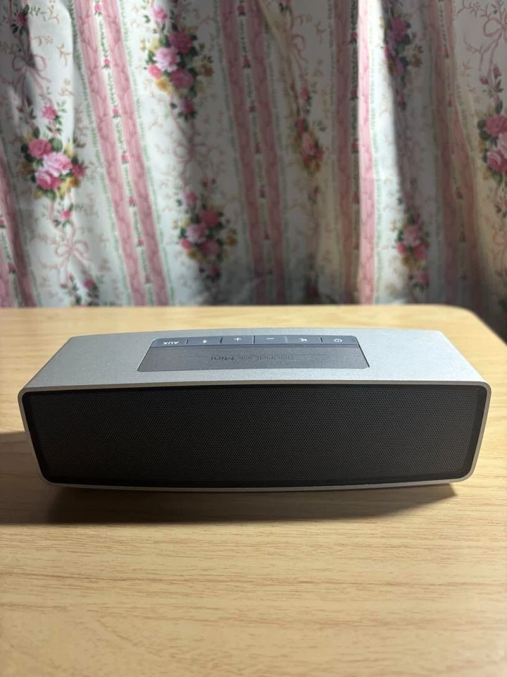 Bose SoundLink mini Bluetooth Portable Speaker Silver Used Power Supply OK Japan - Image 4 of 4