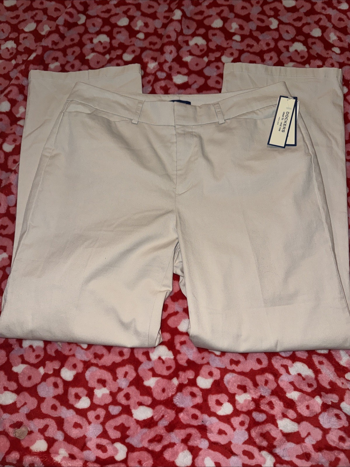 NEW Dockers Metro Trousers - Size 12 Short - Beige Tan Khaki Pants