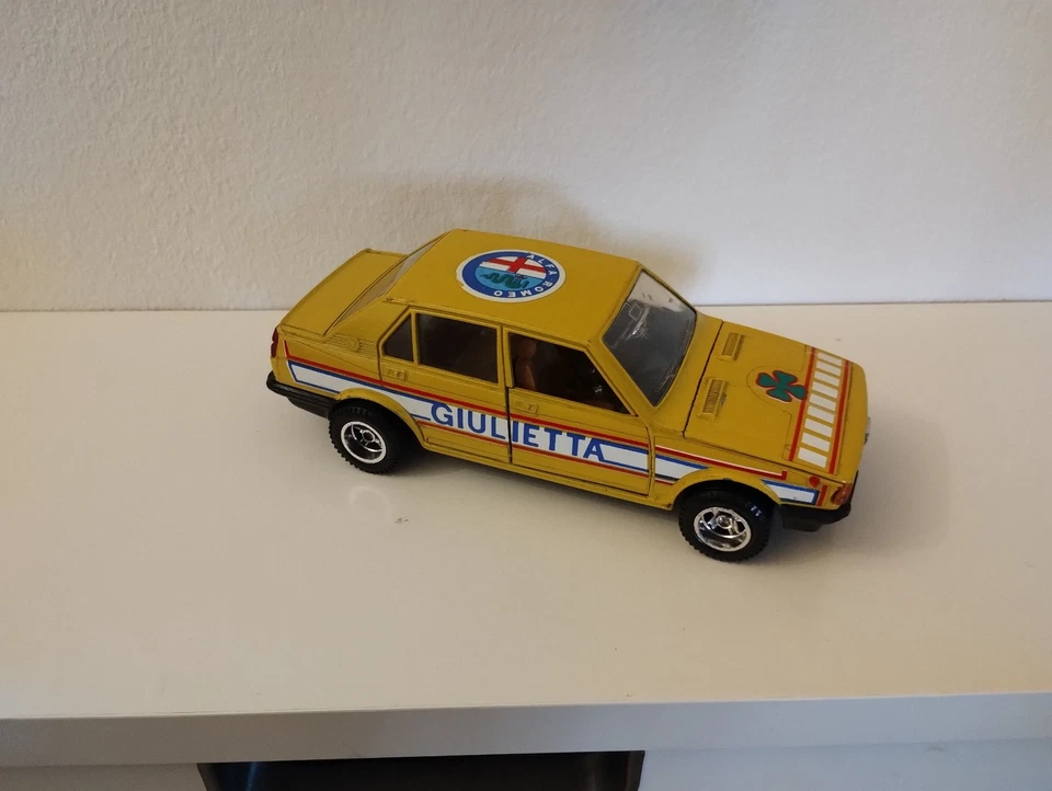 Alfa Romeo Giulietta, Mebetoys - HotWheels, scala 1:25 - Immagine 3 di 3