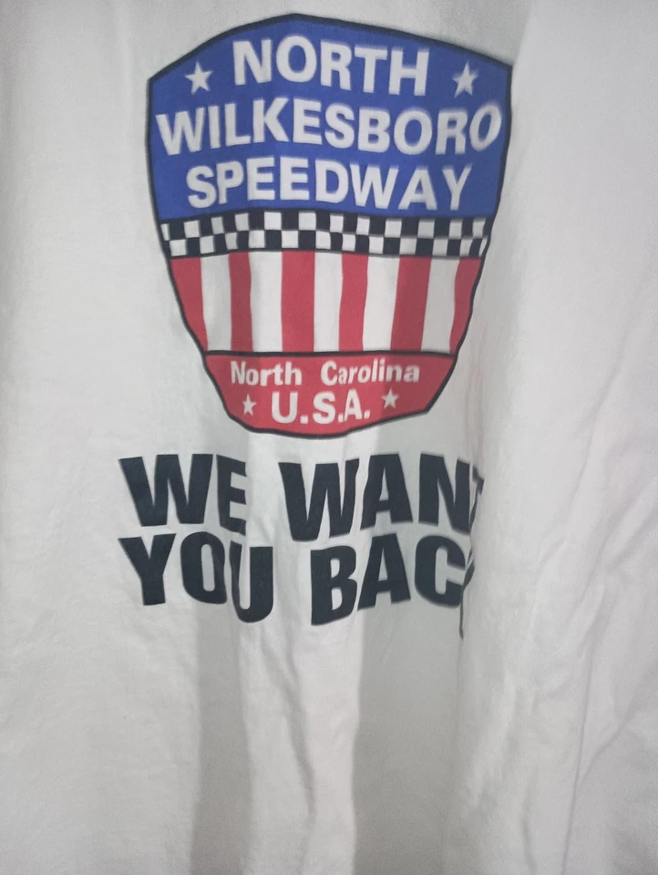 Camiseta NASCAR North Wilkesboro Speedway We Want You Back NUEVA SIN ETIQUETAS Foto 2 de 3
