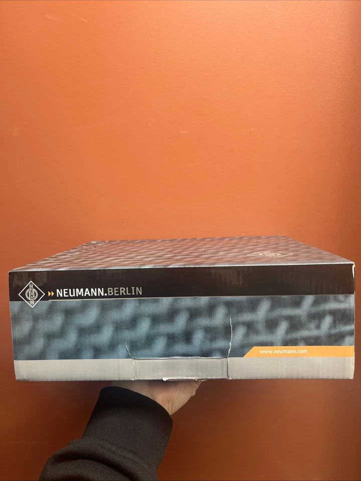 BRAND NEW IN BOX Nickle Neumann TLM 102 Microphone - TLM102 CONDENSER MIC - Image 3 of 4