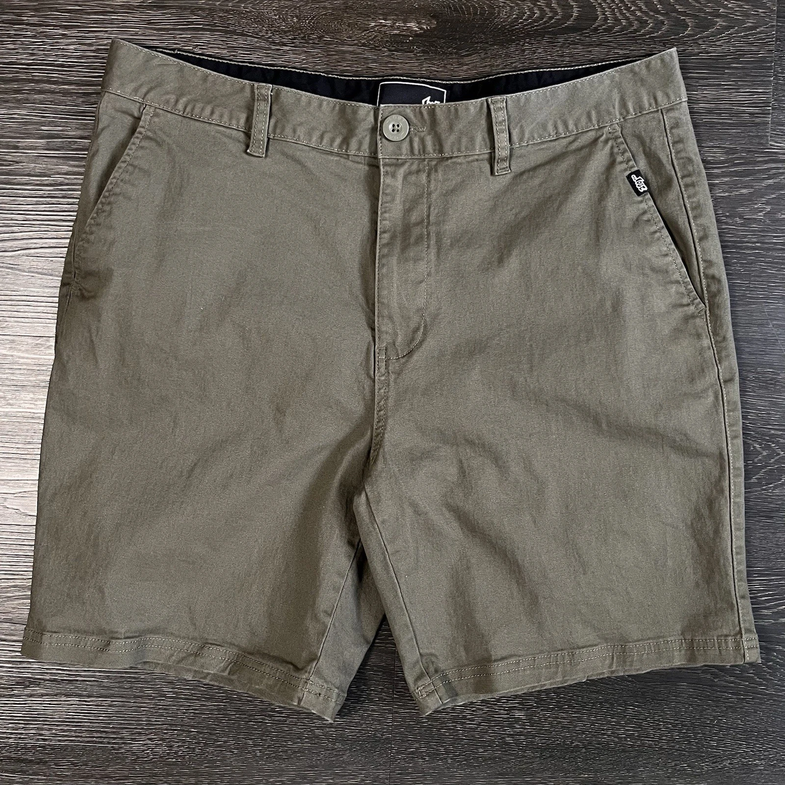 Lost Mens Chino Shorts Khaki Flat Front Size 34 Logo Casual Coastal Preppy Golf