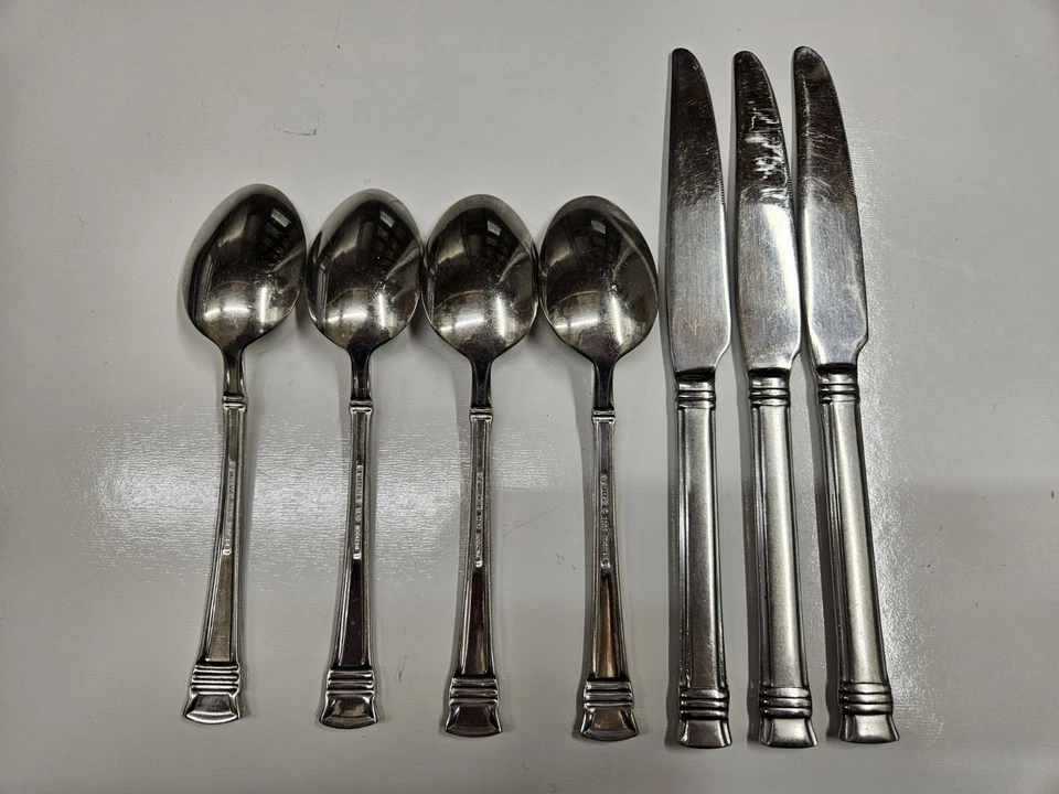 Cubiertos Wallace Zenith Frost acero inoxidable 18/10 4 cucharadas 3 cuchillos de cena Foto 2 de 4