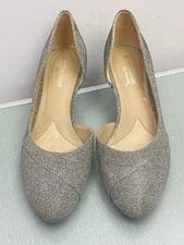Naturalizer Deva Pewter Glitter Womens heels size 7.5 M Comfort 2”