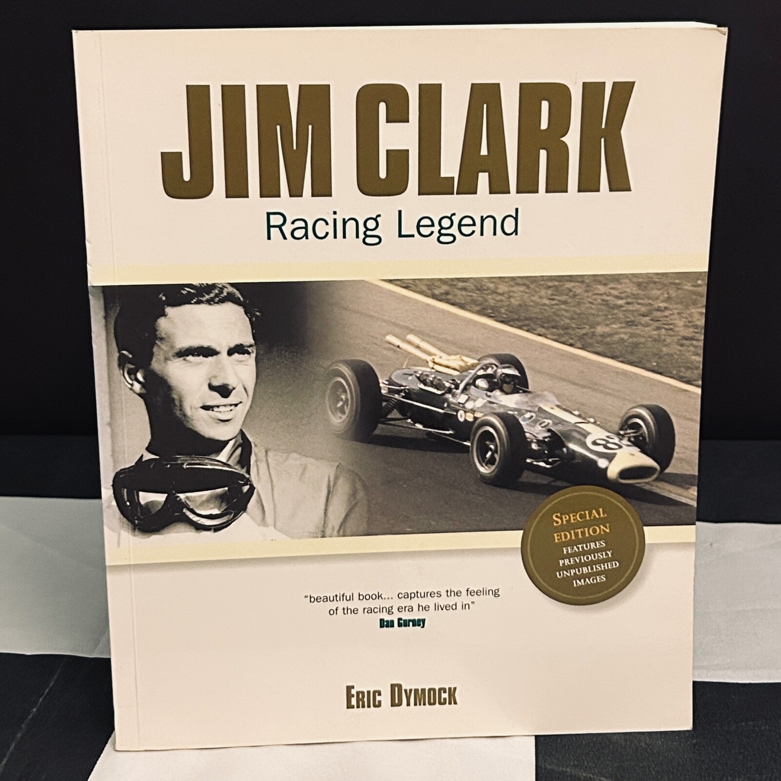 JIM CLARK RACING LEGEND BIOGRAPHY BOOK TEAM LOTUS 25 33 49 43 F1 GP INDY 500 SB