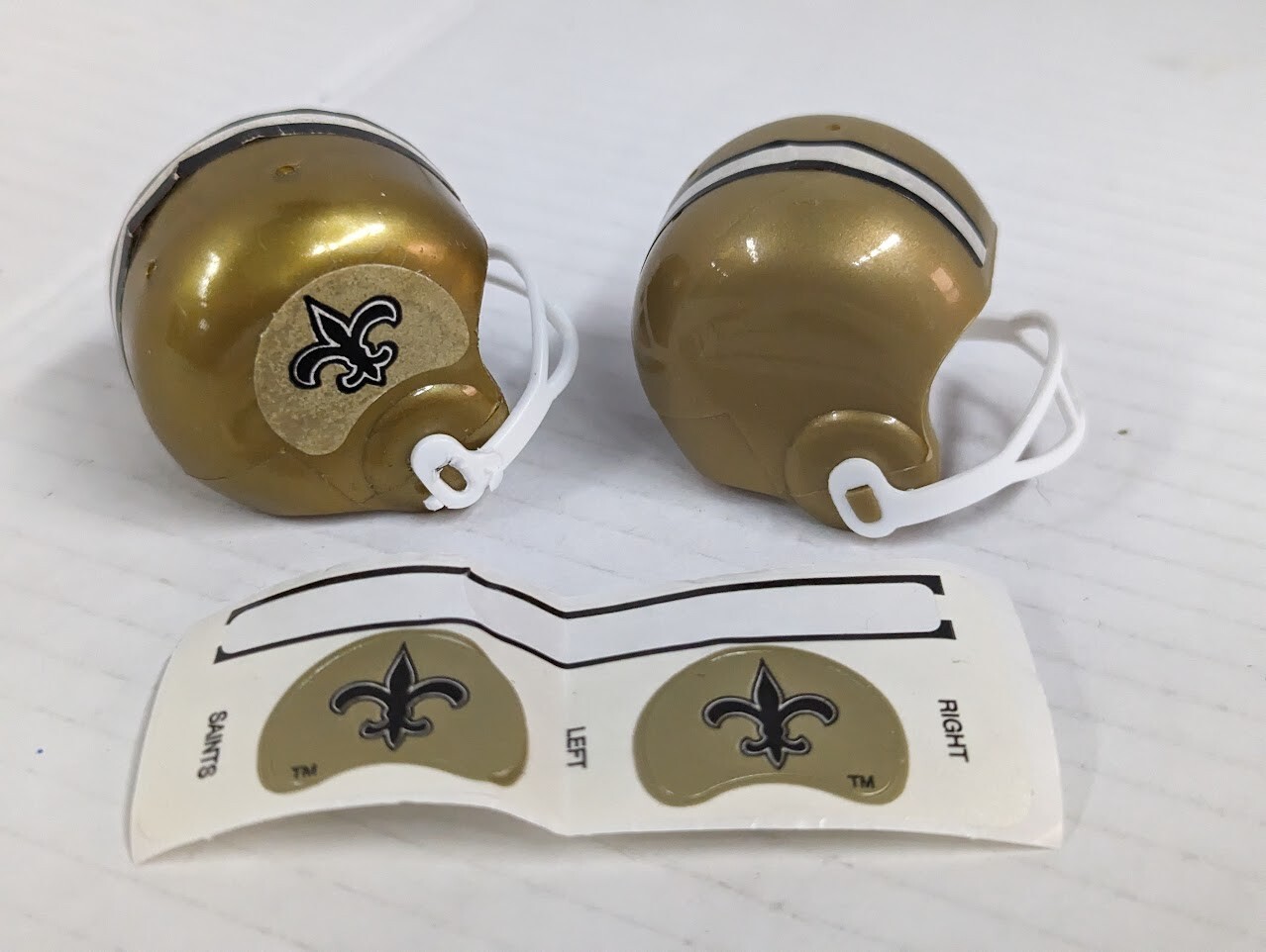 2 New Orleans Saints NFL Gumball Machine Mini Helmet Lot Vintage NEW ...