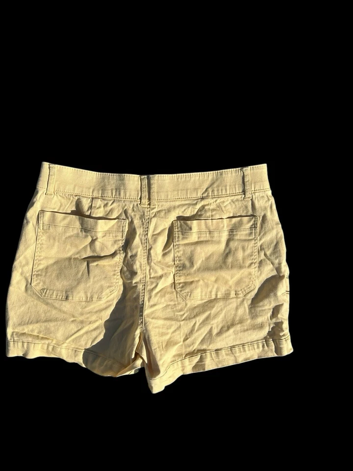 ✨Women's Democracy Ab" Solution Shorts✨ - Image 3 of 4
