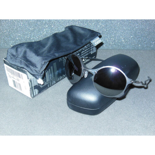 New Oakley Tailend Sunglasses Titanium/Black Iridium Round Wires Tail End Metal - Afbeelding 1 van 6