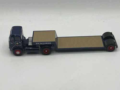CORGI CLASSIC cc10202 ERF V LOW LOADER PICKFORDS, 1/50, VGC,Boxed, FREE POSTAGE. - Picture 2 of 18