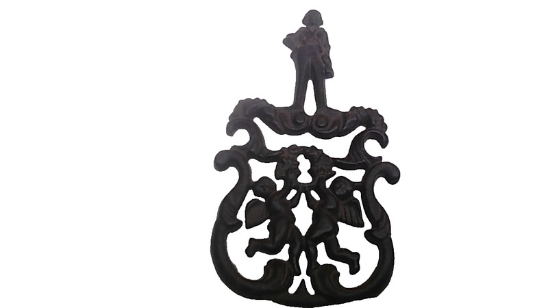 Vintage Cast Iron Trivet "CUPID" "T-11" "2 L" Angels Hold Wreath/Man Handle