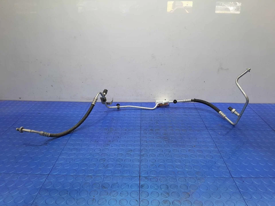 Mangueira líquida para ar condicionado 11-12 Jeep Liberty AC original do fabricante 68093295AB - Imagem 3 de 4