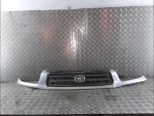 Calandre Toyota RAV 4