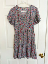 LOFT Women's Size 4 Multicolor Floral Fit & Flare V-Neck Puff Sleeve Dress