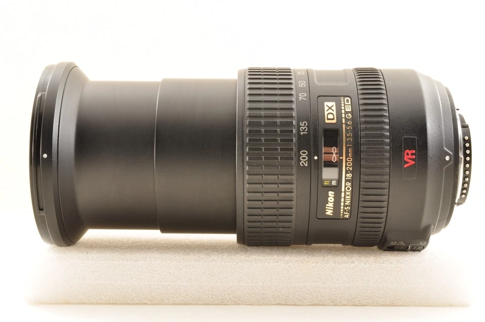 Lente Nikon AF-S DX NIKKOR 18-200 mm F/3,5-5,6 G ED VR con capucha *Excelente+5* #4058 Foto 4 de 4