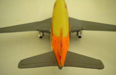 航空機・ヘリコプター Aloha Airlines B 737-200  \"Flower Power\" Flower Power: Aloha Boeing 737-200s by Aeroclassics and