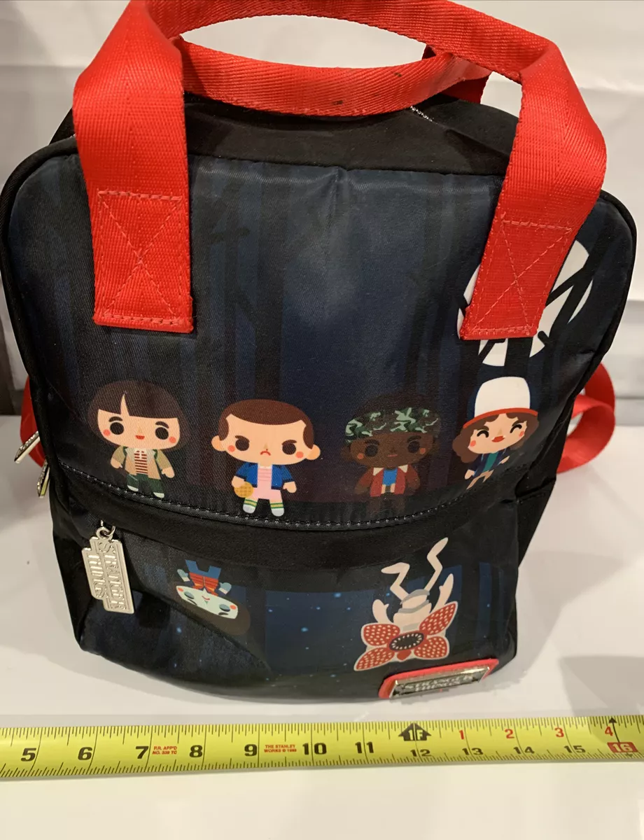 STRANGER THINGS - Upside Down Chibi Mini Backpack 'LoungeFly' :  : Bag Loungefly Stranger Things