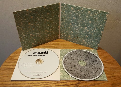 Amatorski - TBC with Bonus EP Same Stars We Shared (2 CDs, 2013, Cramed Discs) - Bild 3 von 3
