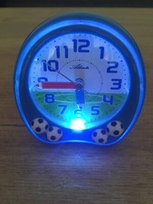 Atlanta Kinderwecker ohne Tickgeräusch Fußball mit Licht zum Wecken
