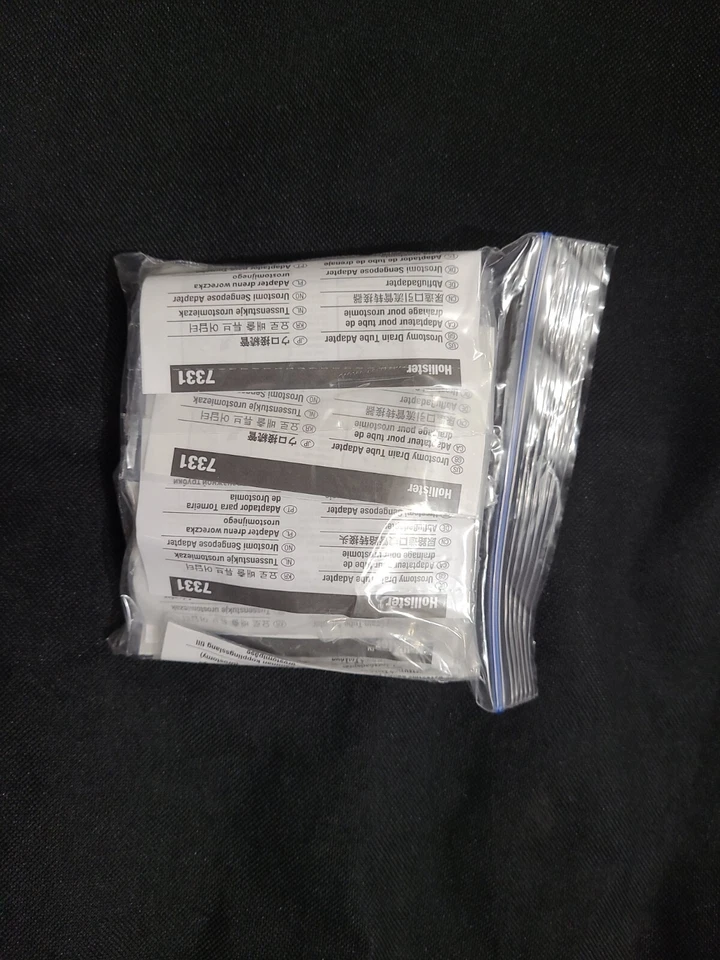 Adaptador de tubo de drenaje de urostomía Hollister 10 unidades Foto 4 de 4