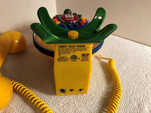 Lot of 4 M&M Candy Dispensers (Firetruck, Lazy Boy Chair, At The Movies & Phone) - Picture 11 of 12