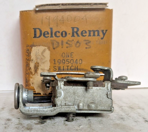NOS HEADLIGHT SWITCH 1930-1946 CHEVROLET TRUCK 1994040 D1503 - Picture 8 of 14