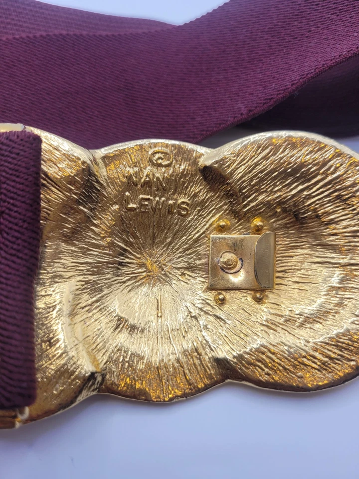 Vintage Signed Nani Lewis 1980's Gold Tone & Black Belt Buckle W/ Elastic Belt - Image 3 of 4