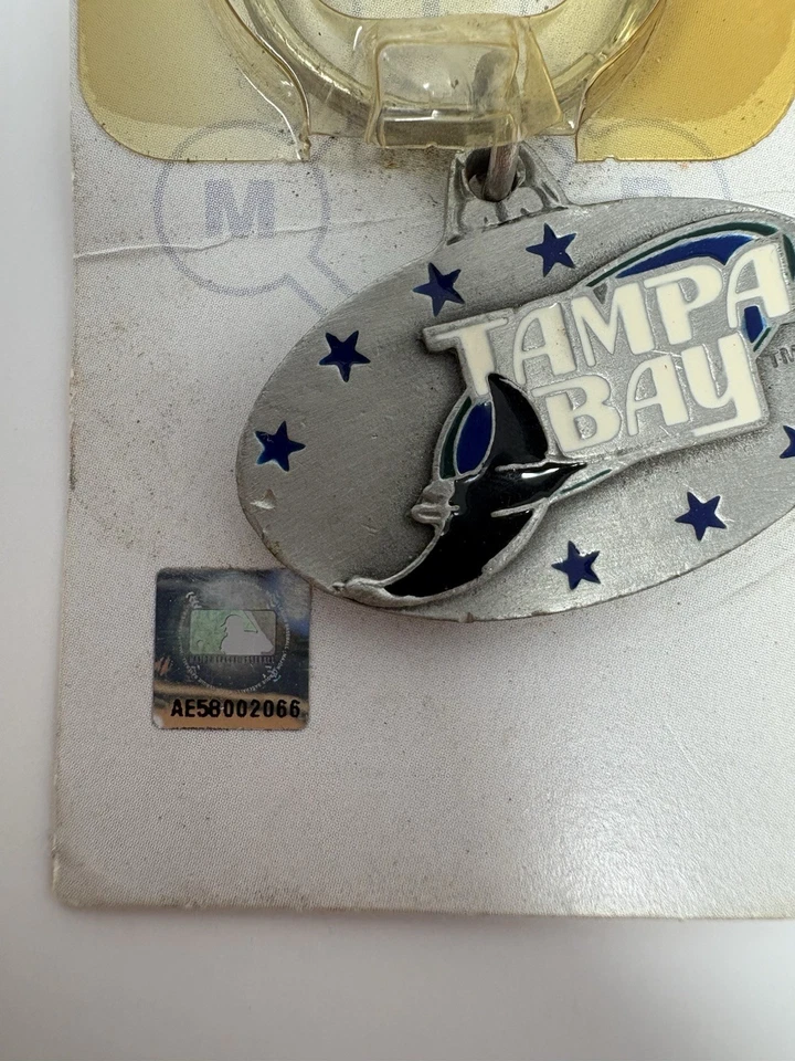 Tampa Bay Devil Rays Key Chain Baseball 2004 Vintage New In Package Metal - Image 3 of 4