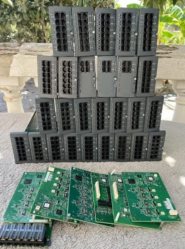 Gros lot cartes AVAYA IP Office IP500 / modules RJ45 / VOIP / Tél Réseau Pro