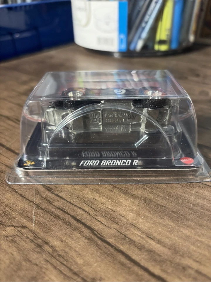 Ford Bronco R Kroger 2023 edición coleccionista Hot Wheels púrpura por correo Foto 2 de 3
