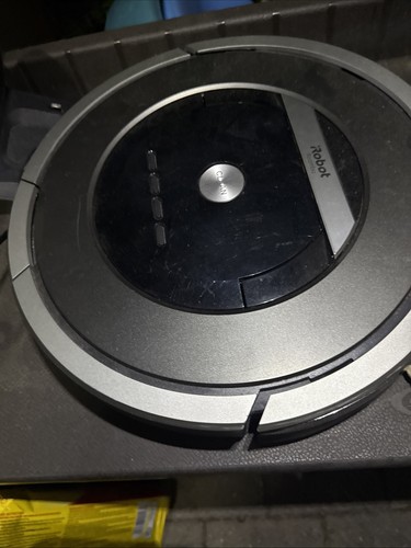 IROBOT ROOMBA 860 Vacuum Cleaner Comes with Charger and Homebase. Auto - Picture 7 of 15