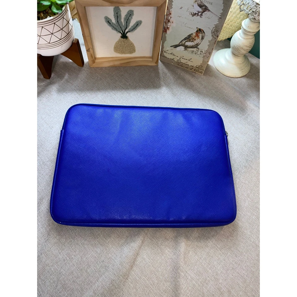 Kate Spade New York Laptop Sleeve Zip Case Blue Gold Logo Hardware  - Image 2 of 4