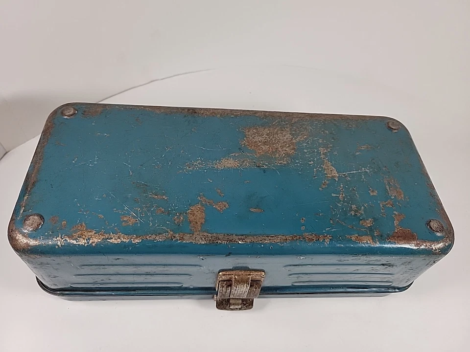 Vintage Blue Metal Utility Tool Box Pat No. 3171566 - Image 4 of 4