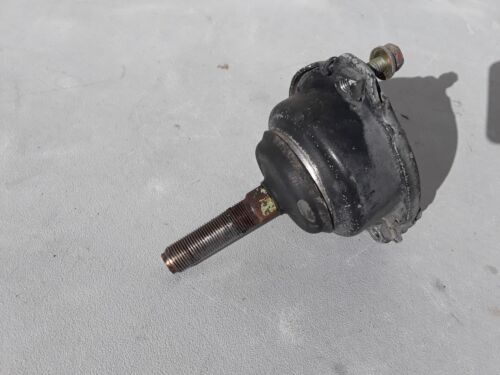 1981 Mercedes Benz W123 240D Front Lower Control Arm Guide Rod Mount Joint OEM - Picture 7 of 14