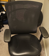 Black Rolling Mesh Back Office/Desk Chair with Armrests - Mesh Back Office Chair