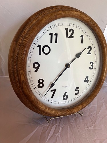 OROLOGIO DA PARETE STERLING E NOBILE VINTAGE LEGNO ROVERE INCORNICIATO 15 1/4" - Foto 2 di 6