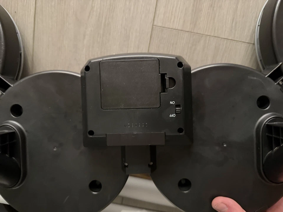 Juego de batería inalámbrico Harmonix NWDMS2 Nintendo Wii Rock Band 2 Foto 3 de 3