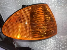 BMW E46 1999-2001  FRONT RIGHT SIDE TURN SIGNAL LIGHT 0311328002 OEM*