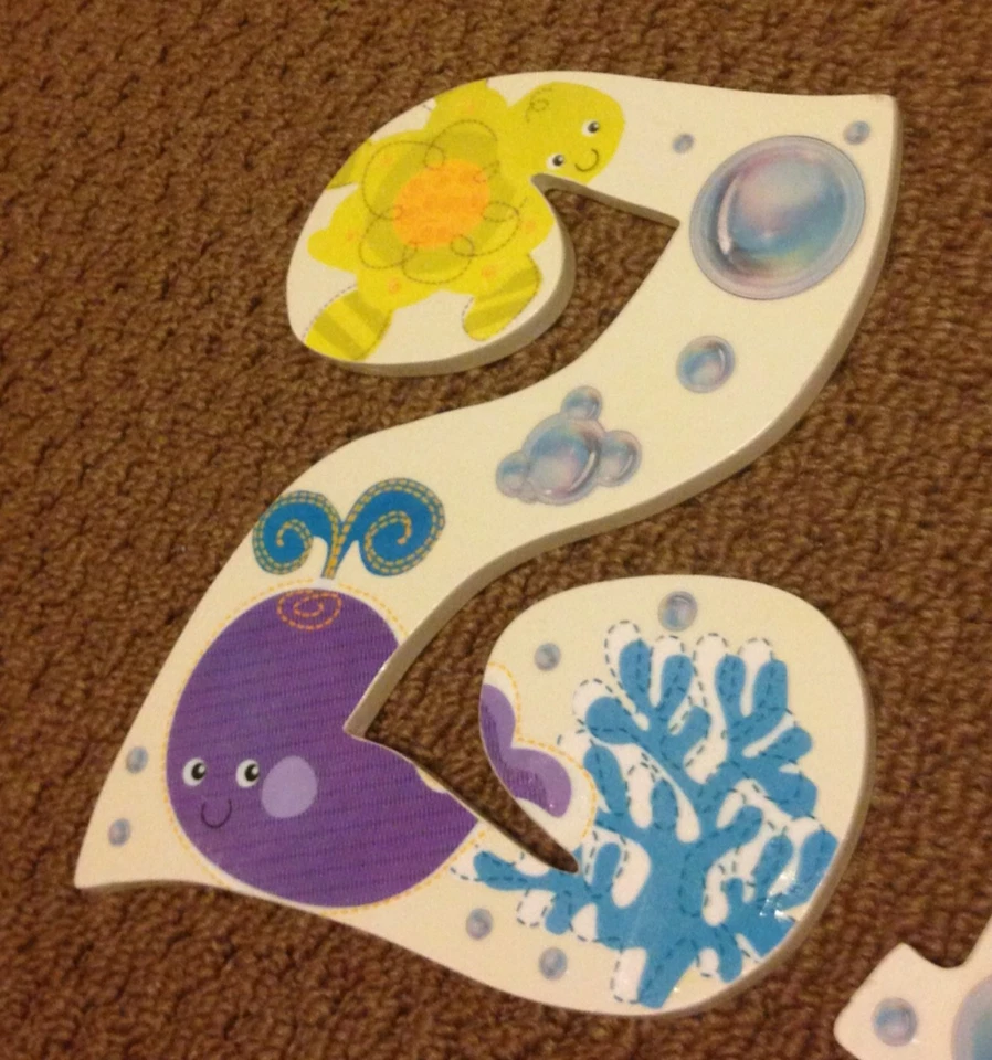 Letras de pared temáticas Ocean Wonders personalizadas nombre Zach Z A C H decoración de guardería bebé  Foto 2 de 4