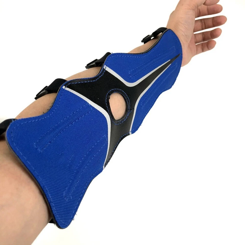 Archery Arm Guard Protection Safe Guard 600D Nylon for Recurve Bow Shoot Hunting - Image 2 of 4