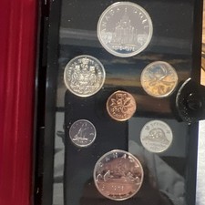 1976 Canada Double Dollar Coin Set With Silver Dollar - No Outer Case/AS SHOWN