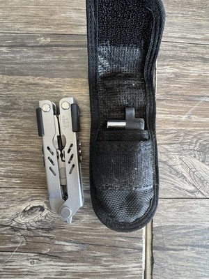 Gerber USA MP400 Multi-Tool with Sheath Knife NICE!!