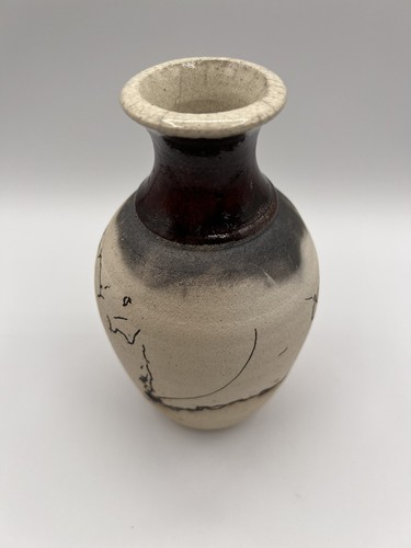 Hand Thrown Raku Horse Hair Pottery Vase, Artist Signed - Picture 7 of 9