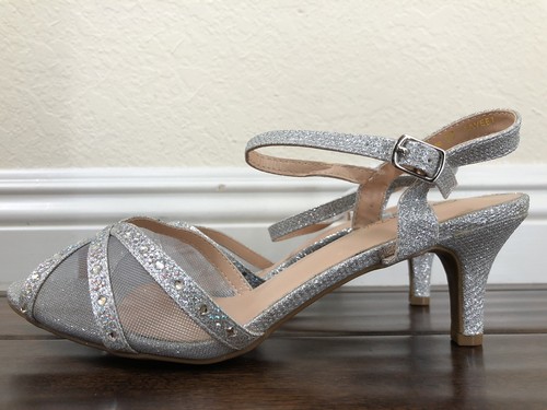DREAM PAIRS Women'S Summer Open Toe Low Heels Sandals Ankle Strap US SIZE 8 - Picture 2 of 12