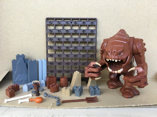 LEGO ® Star Wars Rancor & verschiedene Einzelteile aus dem Set 75005 Rancor Pit - Picture 2 of 67